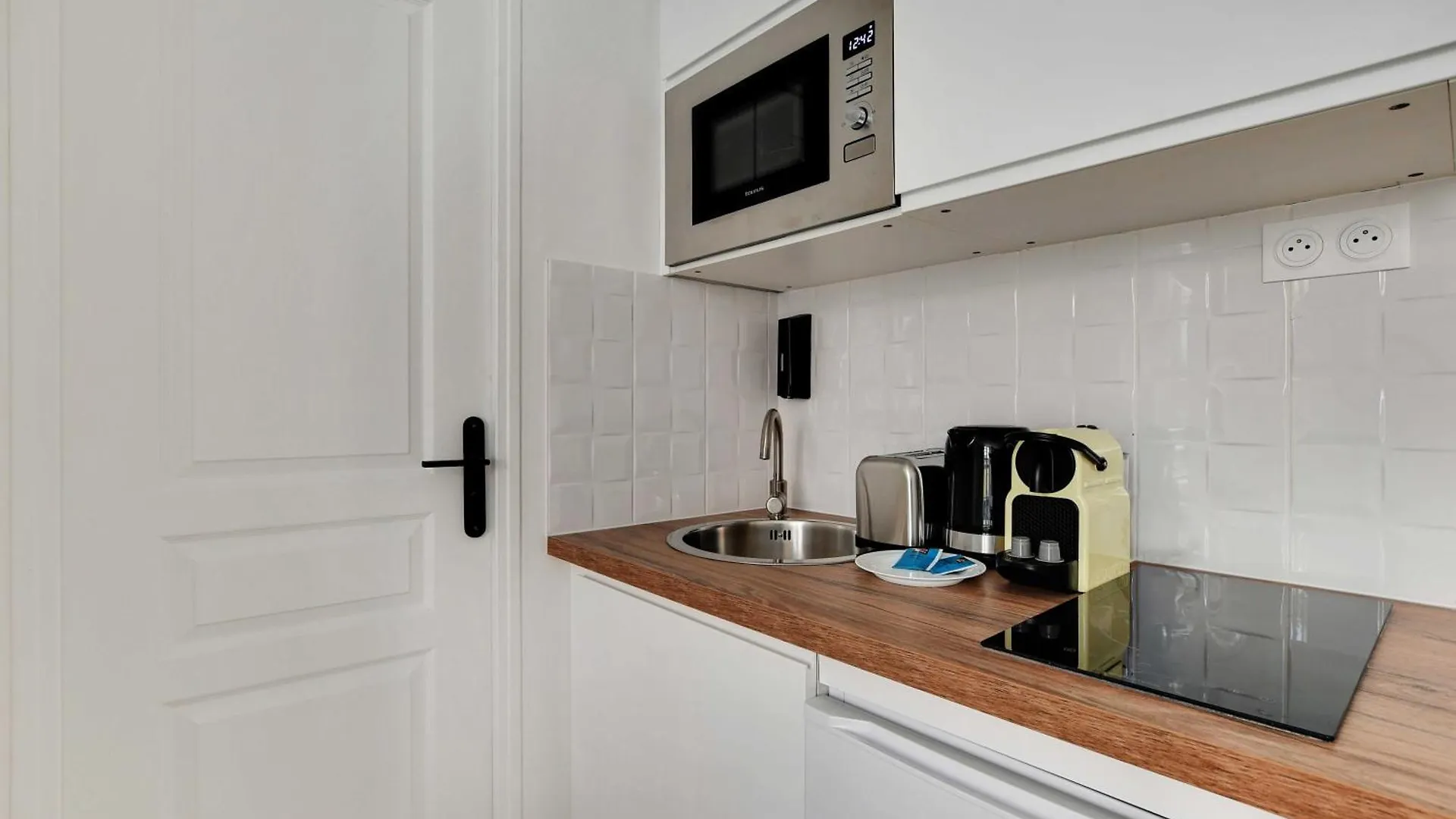 Newly Renovated Appartements Residence Republique Paris France