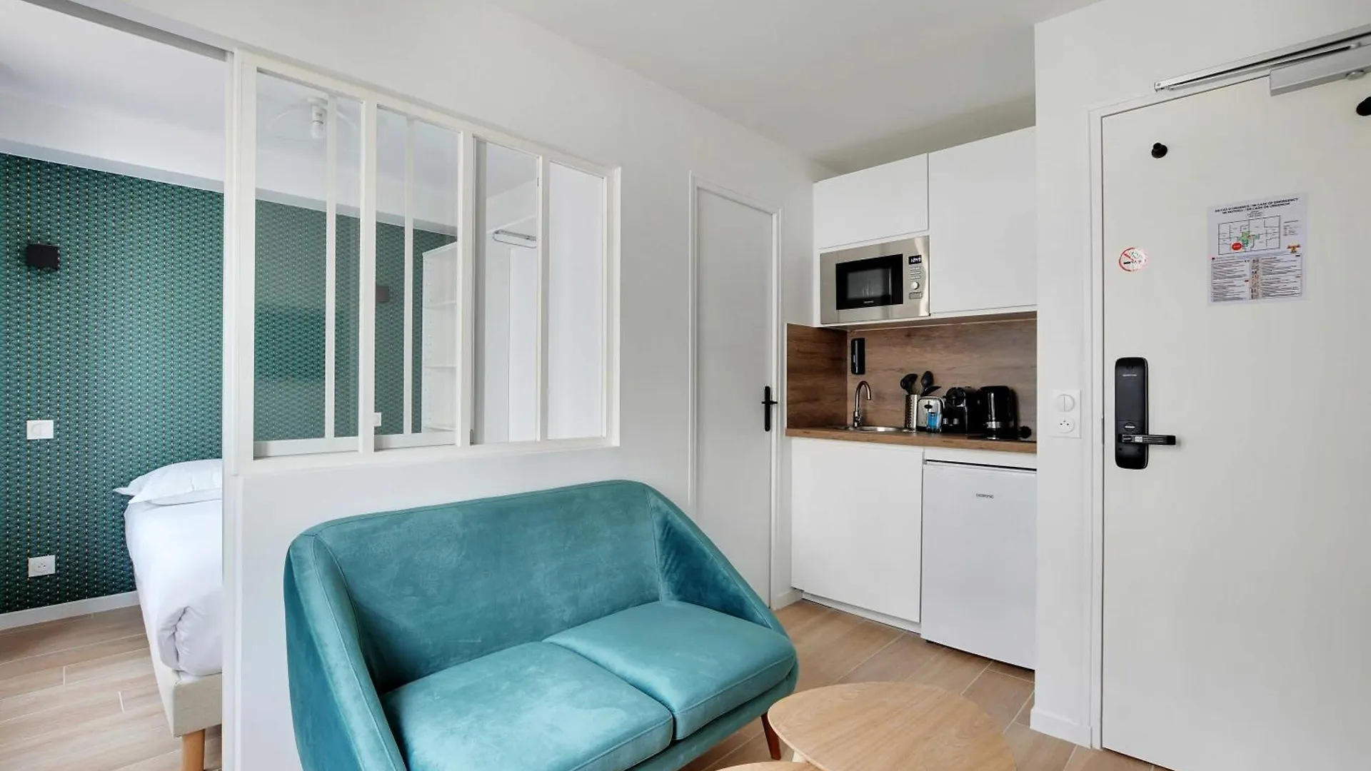 Newly Renovated Appartements Residence Republique Paris Apartment