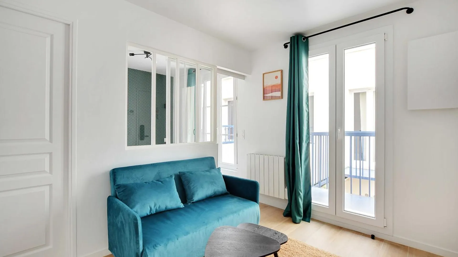 Newly Renovated Appartements Residence Republique Paris Apartment