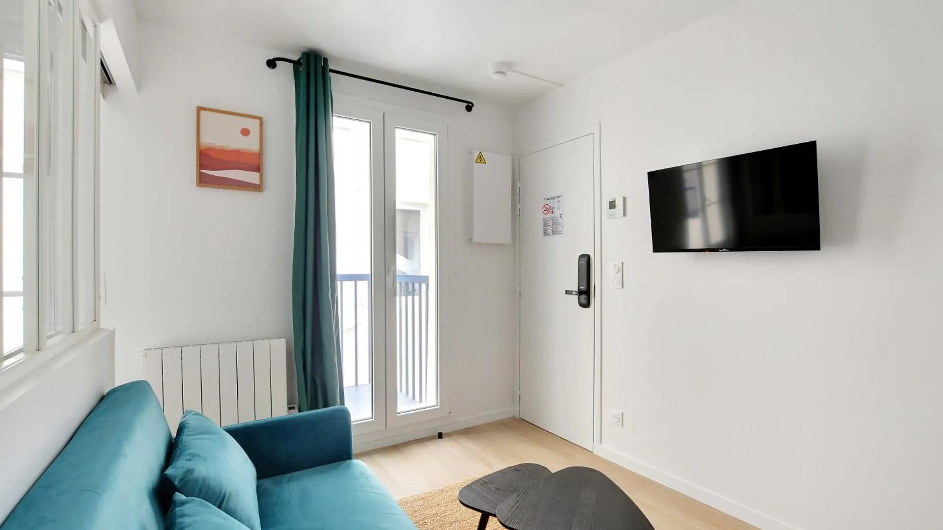 Newly Renovated Appartements Residence Republique Paris
