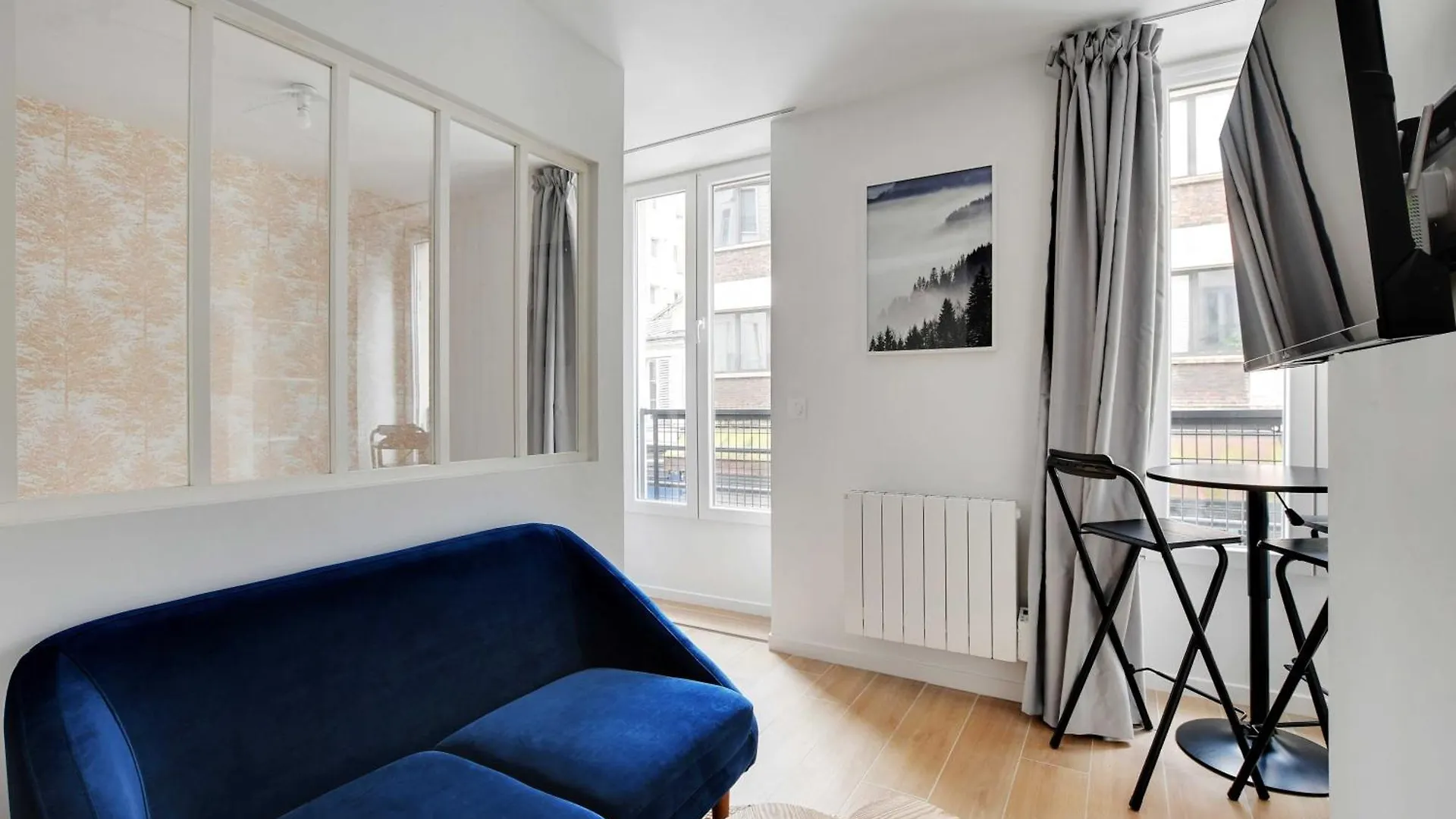 Newly Renovated Appartements Residence Republique Paris Apartment