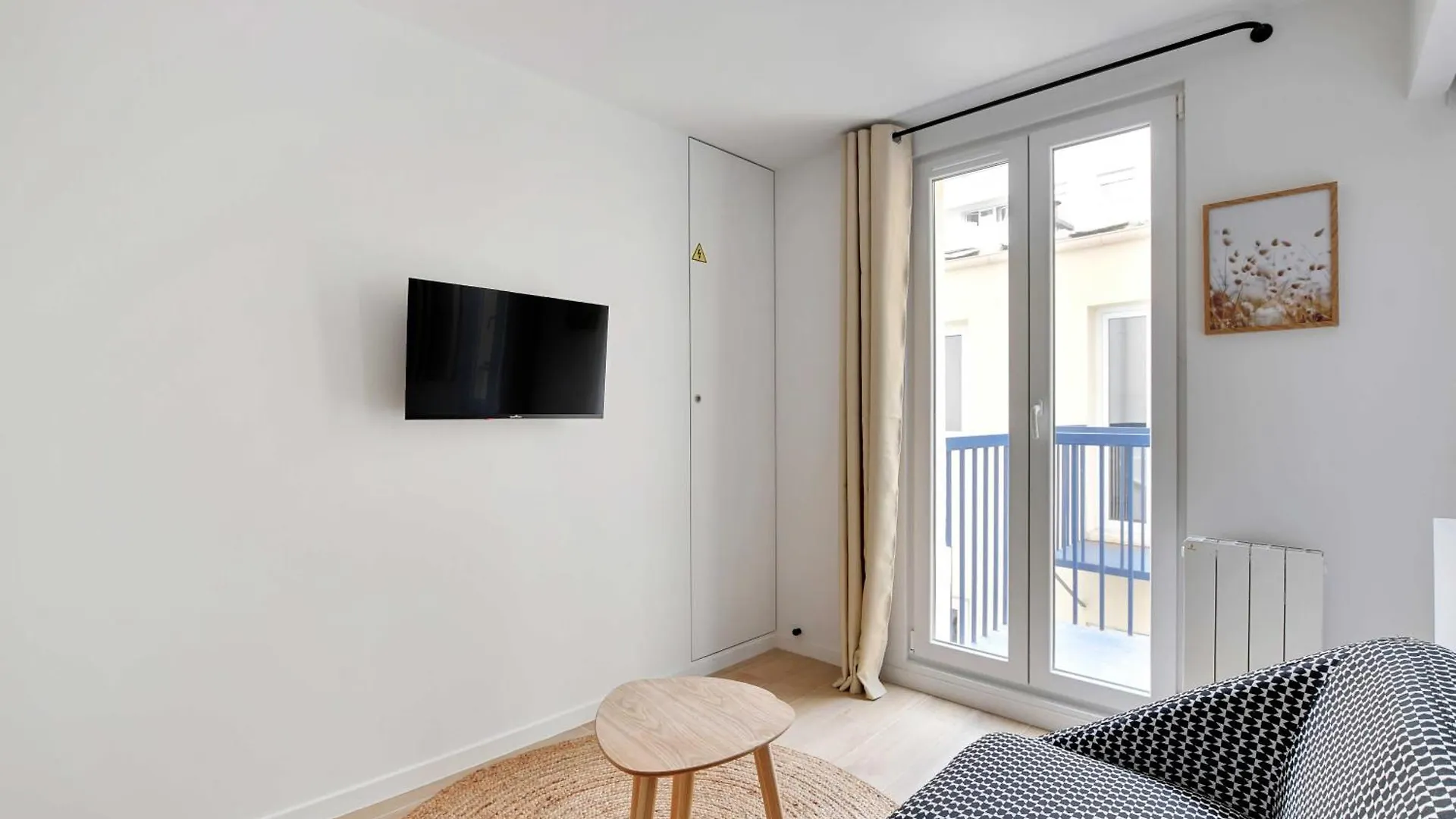 Apartment Newly Renovated Appartements Residence Republique Paris France
