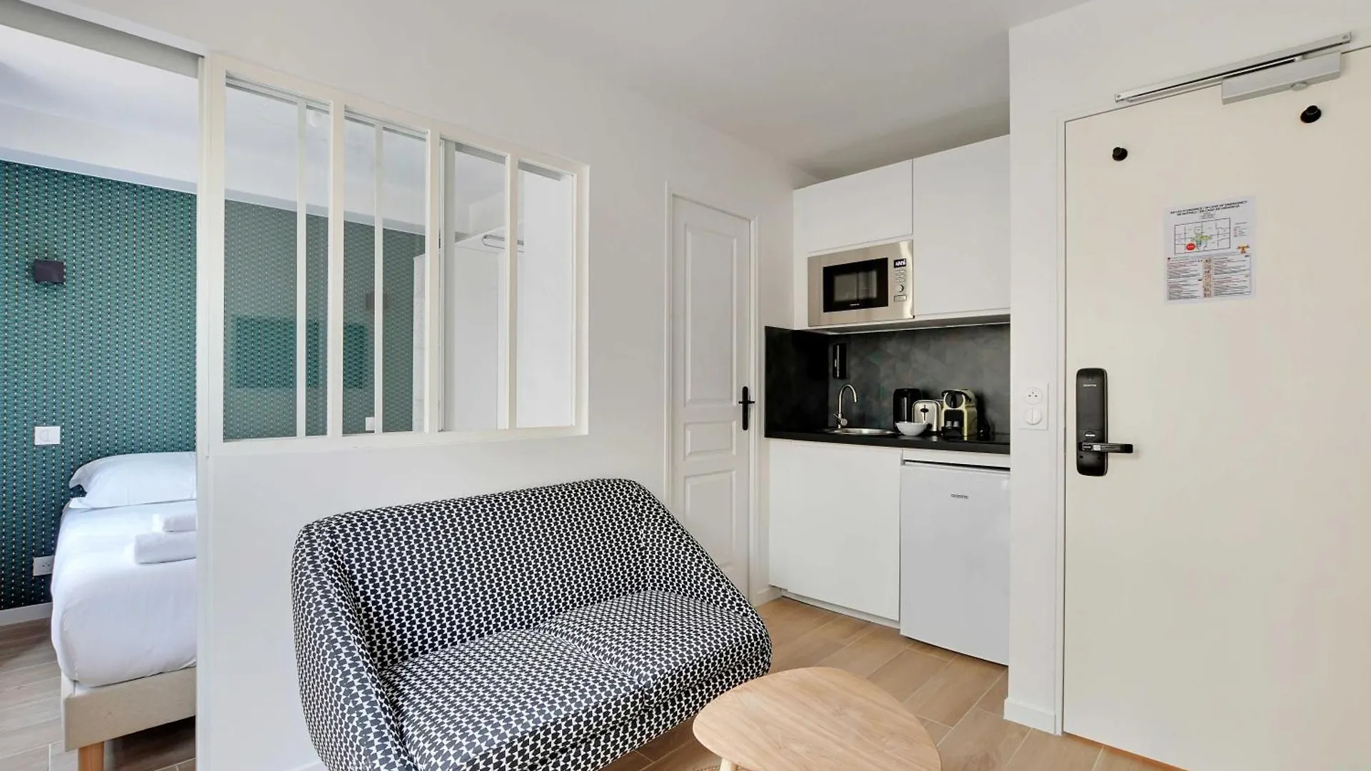 Apartment Newly Renovated Appartements Residence Republique Paris