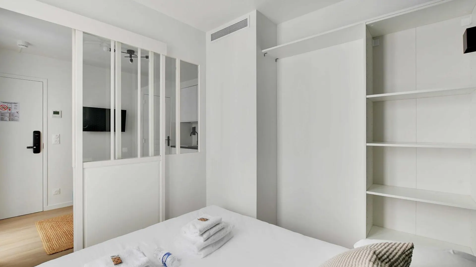 شقة Newly Renovated Appartements Residence Republique باريس